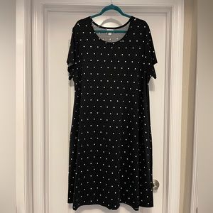 LuLaRoe Jessie Dress 3XL black and white polka dots with pockets